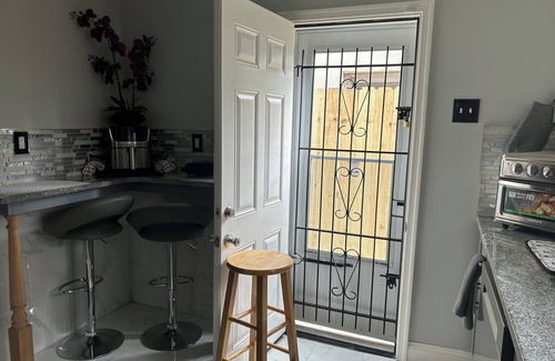 Point Breeze House | There’s No Place Like Home. Lovely 3-bedroom house in Philadelphia