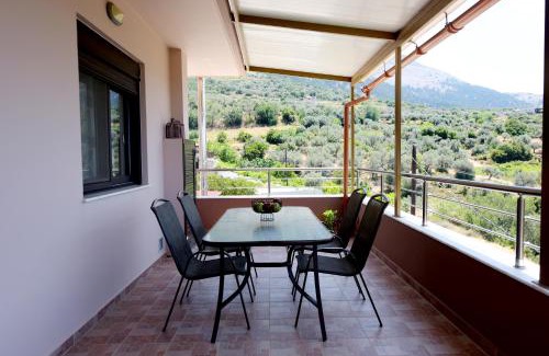 Embonas Apartment | Theros Lux Apartment