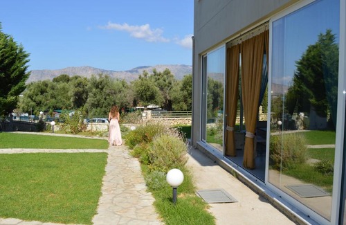 Paliovarka Hotel | Thesmos Village