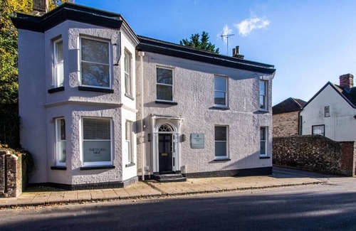 Thetford House | Thetford Hive Aparthotel Suite 12