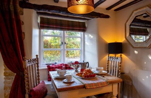 Lower Slaughter House | Thimble Cottage