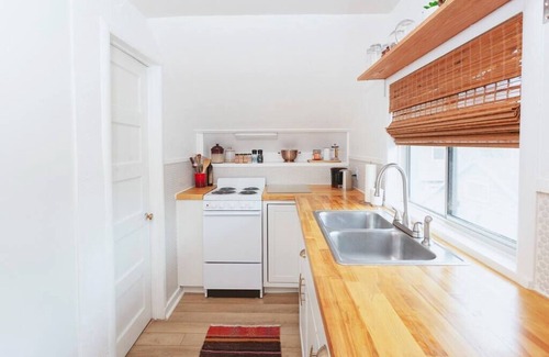 Medford Apartment | This apartment is a 1 bedroom(s), 1 bathrooms, located in Medford, OR.
