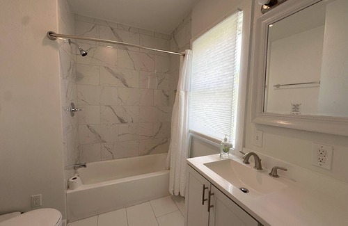 Waynesboro Apartment | This apartment is a 1 bedroom(s), 1 bathrooms, located in Waynesboro, VA.