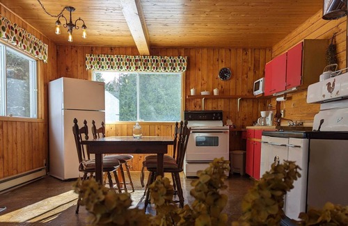 Saint-Leon-de-Standon Ski Chalet | This chalet is a 2 bedroom(s), 1 bathrooms, located in Combloux, Combloux.