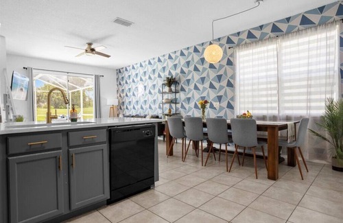 Highlands Reserve House | This charming 5-bedroom villa with a private heated pool is a modern oasis.