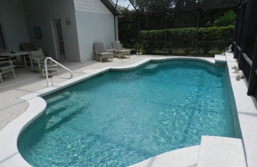 Florida Central Atlantic Coast House | This charming country pool home is so cozy and homey! Perfect location for maximum fun! (MAG16153)