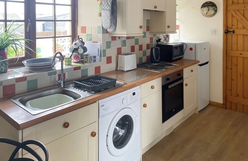 Trewellard Cottage | This cosy cottage is an ideal base for you and your dogs.