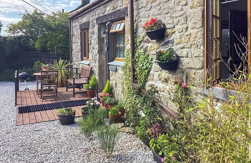 Trewellard Cottage | This cosy cottage is an ideal base for you and your dogs.