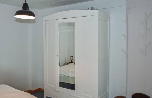 Groede House | This cozy cottage is located on a plot of 13000 square meters.
