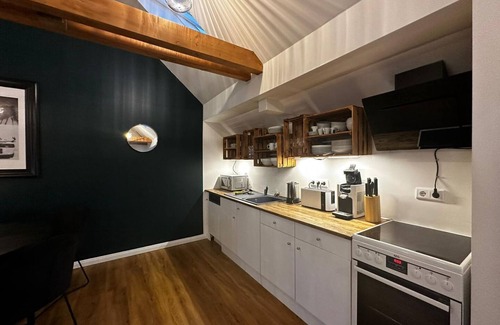 Altlindenau Apartment | This cozy duplex apartment offers everything you need for a comfortable stay.