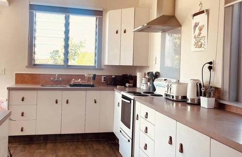 Hokitika House | This house is a 3 bedroom(s), 1.5 bathrooms, located in Hokitika, West Coast.