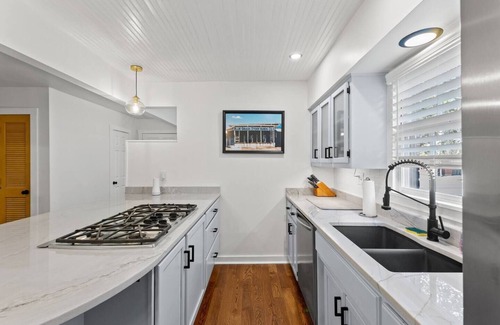 Historic South Hill House | This house is a 3 bedroom(s), 2.5 bathrooms, located in Lexington, KY.