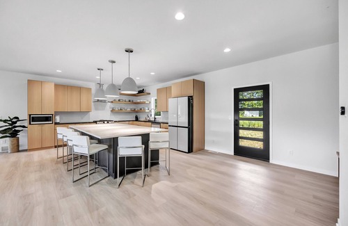 Plymouth House | This house is a 5 bedroom(s), 4.5 bathrooms, located in Elkhart Lake, WI.