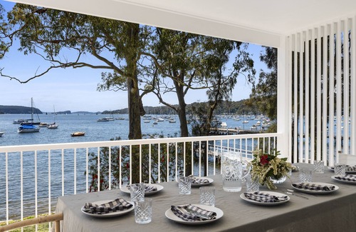 Clareville House | This house is a 6 bedroom(s), 4 bathrooms, located in Clareville , NSW.