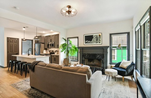 Peoplestown House | This lovely newly renovated 3/2.5 home located 10 minutes away from major ATL hotspots