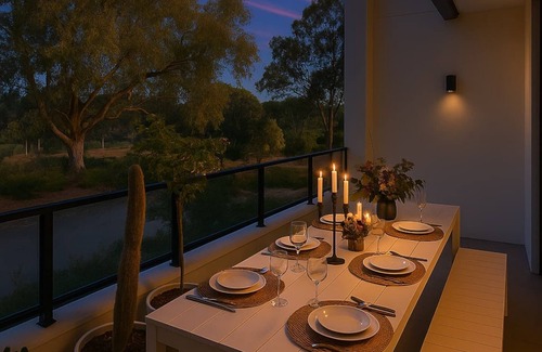 Glendalough House | This modern and well-appointed home offers a comfortable stay in a quiet residential pocket, perfectly located just minutes from the city and Perth’s stunning beaches