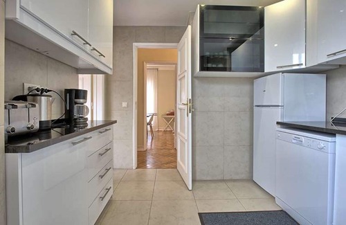 Sao Jorge de Arroios Apartment | This property had a huge improvement