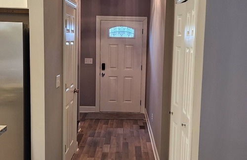 Detroit House | This stunning 3-bedroom home offers the perfect balance of comfort and style.