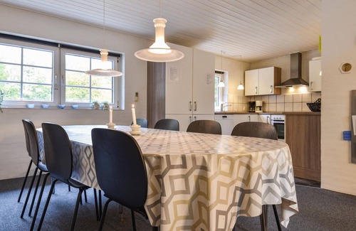 Husby House | This thatched vacation home offers optimal conditions for both a relaxing and an active vacation.