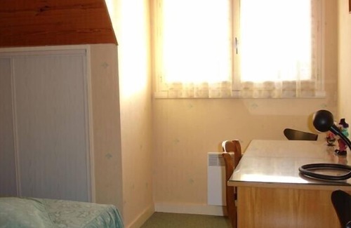Fouesnant House | This very comfortable house is located towards the end of a very calm dead-end street