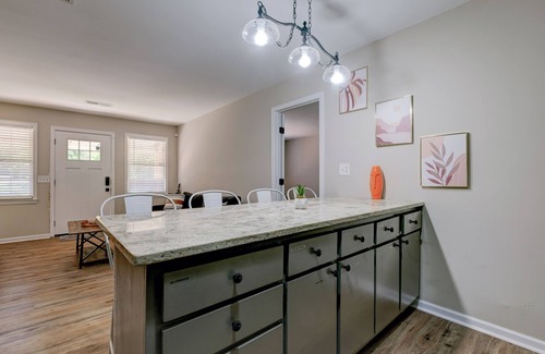 Newnan Villa | This villa is a 5 bedroom(s), 8 bathrooms, located in Newnan, GA.