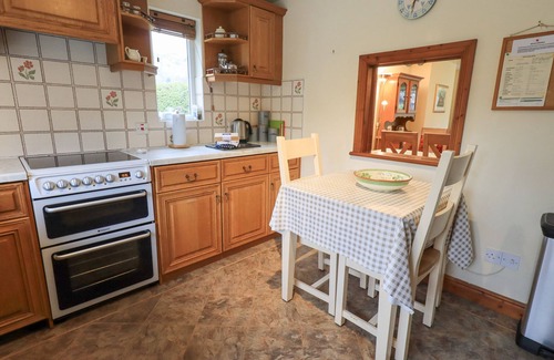 Chapel Stile Cottage | THRANG VIEW, pet friendly, with open fire in Langdale