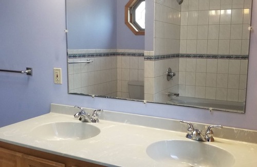 Palenville House | Three BED Room House