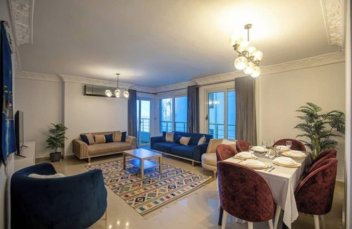 Bab Sharqi Apartment | Three-Bedroom Apartment - Panoramic Sea View with Terrace