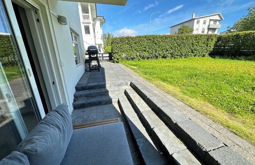 Laekir Apartment | Three bedroom apartment in Rauðalækur, centrally located in Reykjavik