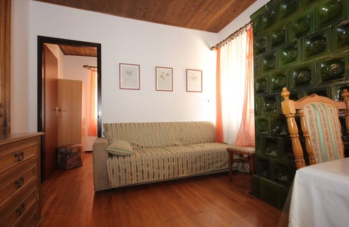 Kukljica Apartment | Three bedroom apartment with air-conditioning Kukljica, Ugljan (A-8210-a)