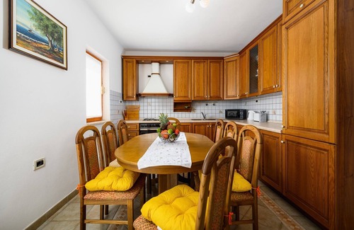 Paradiz Apartment | Three bedroom apartment with balcony Labin (A-23022-a)