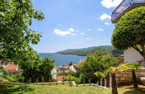 Rabac Apartment | Three bedroom apartment with terrace and sea view Rabac, Labin (A-9670-a)