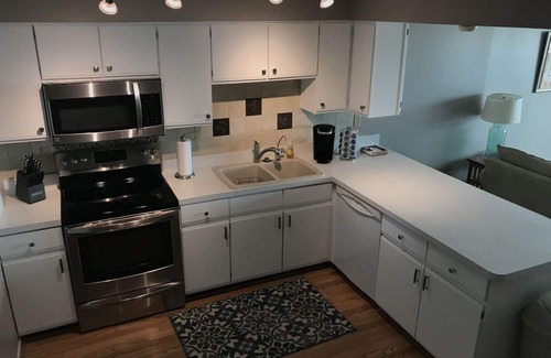 Port Clinton Condo | Three Bedroom Condo - Spectacular View Of Lake Erie!