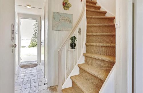 Stege House | Three-Bedroom Holiday Home In Stege