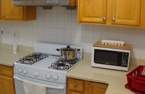 Queens Apartment | Three Bedroom NY Private Apartment