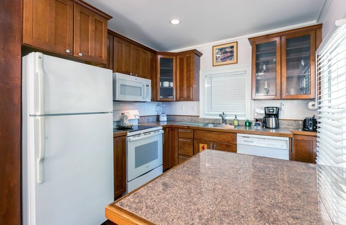 The Meadows Condo | Three-Condo Getaway in Old Town with WiFi, Shared Pool, and Hot Tub