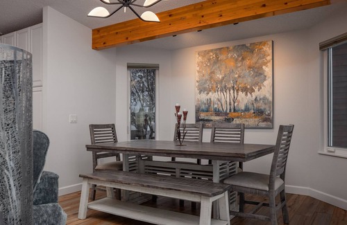 Old Seward - Oceanview House | Three King Suite