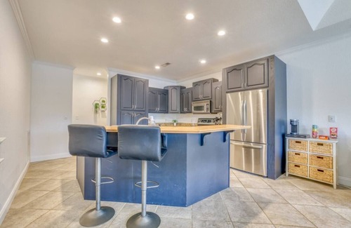 Muscle Shoals House | Three Level Waterfront Condo with Boat Slip near RTJ Golf Course. Two Kings.