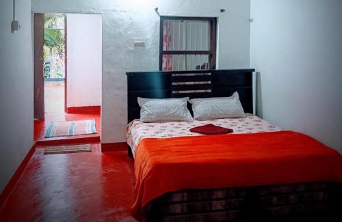 Stuart Hill House | Three ways homestay