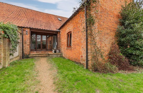 Aldborough House | Threshers Barn | Beautiful Barn in Norfolk