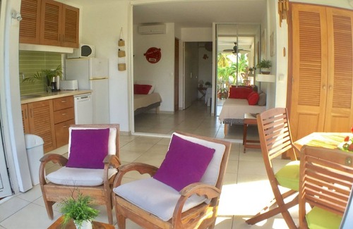 Anse des Rochers Apartment | Ti Cocoon 881 Anse des Rochers DRC sea view 2 bedrooms 4 people wifi Water tank
