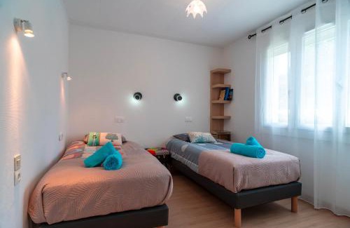 Plomodiern House | Ti Job - 1,5km de la Plage