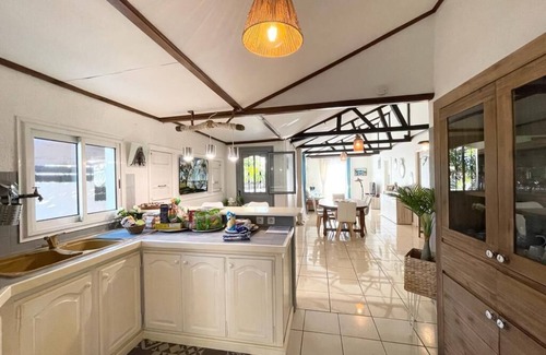 La Riviere Saint-Louis House | TI KAZ VACOAS, beautiful Creole kaz in the south of the island