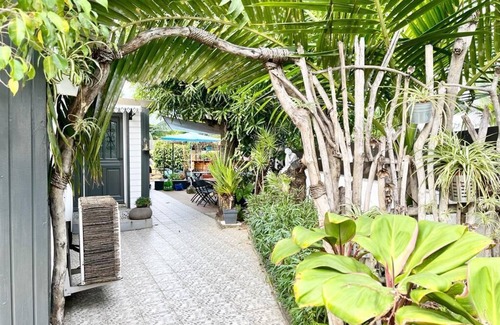 La Riviere Saint-Louis House | TI KAZ VACOAS, beautiful Creole kaz in the south of the island