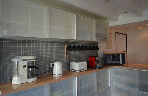 Saint-Guenole House | Ti Porzh Les Rochers - Your home 80 meters from the ocean