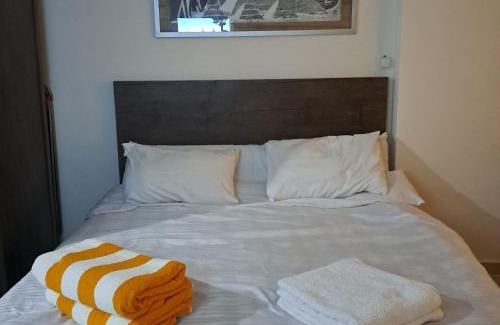 Corniche Road-Dahar Hotel | Tiba Golden Beach Resort, Down Town