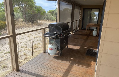 Muloowurtie House | Ticka's Retreat : 100 metres walk from the beach