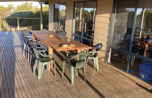 Muloowurtie House | Ticka's Retreat : 100 metres walk from the beach