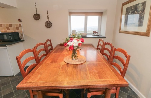 Saltburn-by-the-Sea Cottage | TIDKINHOW FARM, pet friendly, with open fire in Guisborough