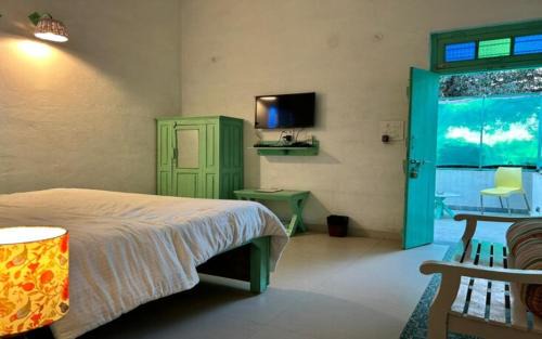 Ashta Hotel | Tiger Safari Lodge